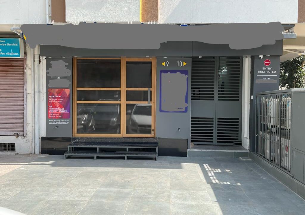 WhatsApp Image 2025-04-03 at 13.51.09 (1)